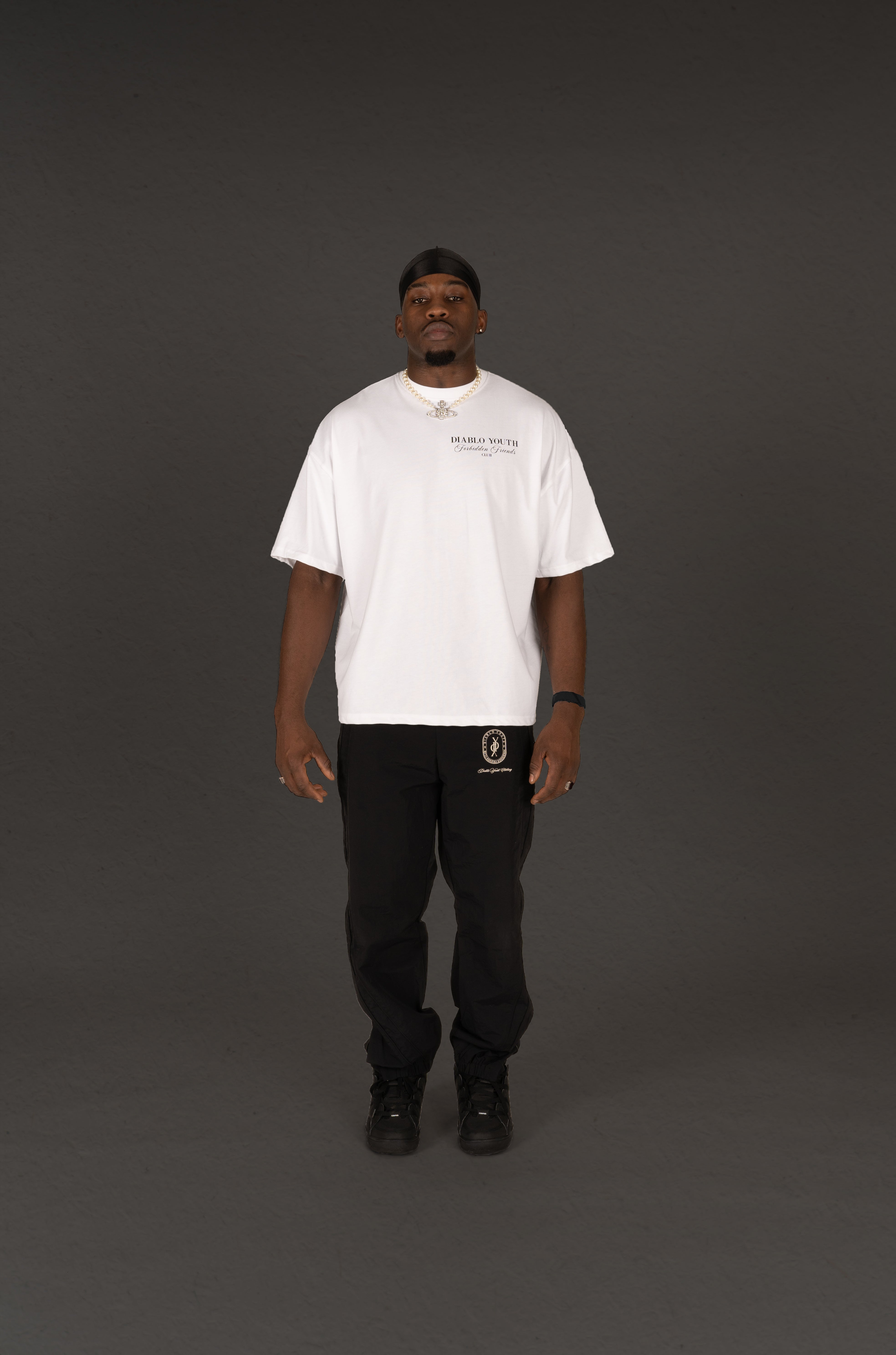 WHITE T - BLACK FRIDAY SALE