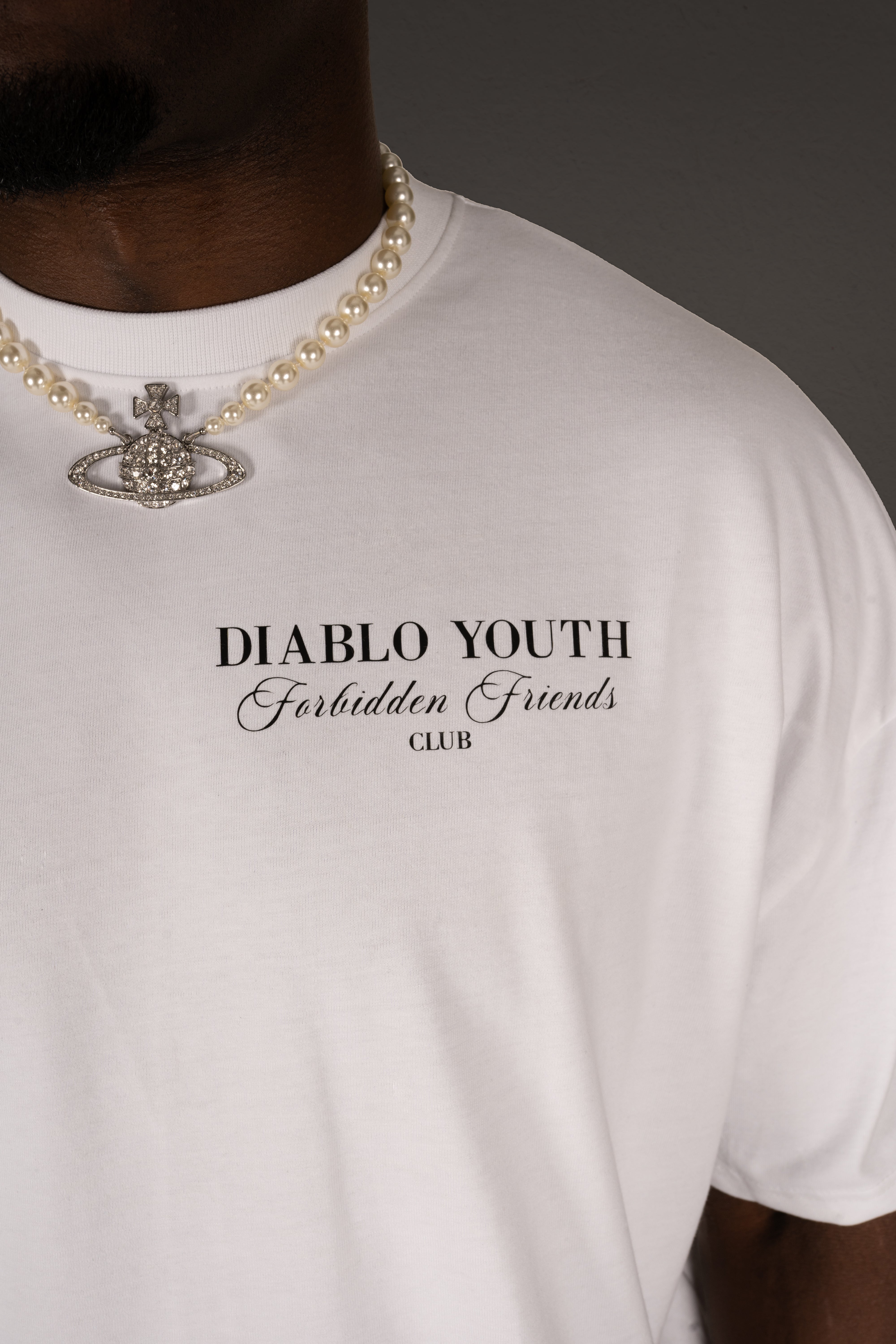 WHITE T - BLACK FRIDAY SALE