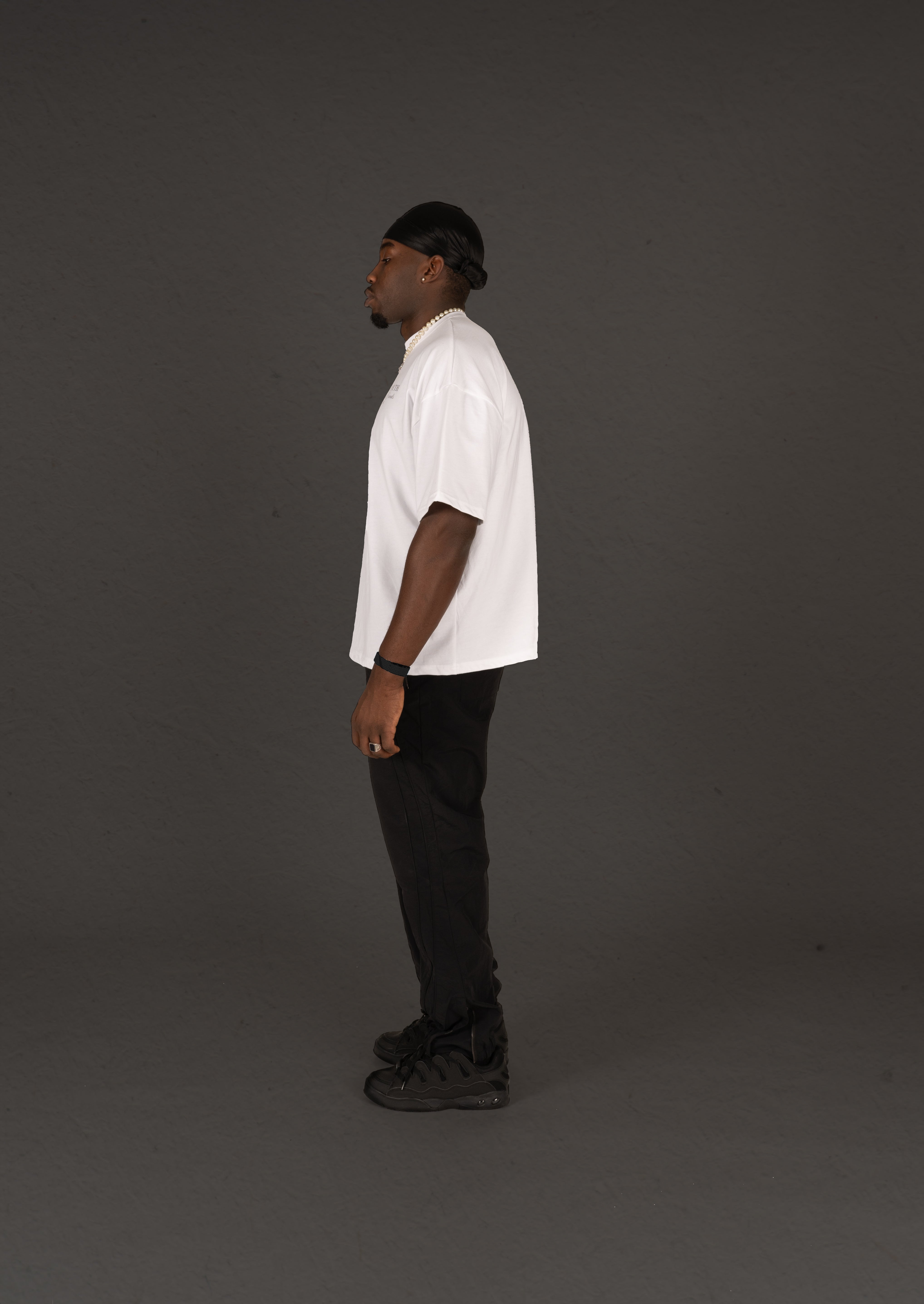 WHITE T - BLACK FRIDAY SALE